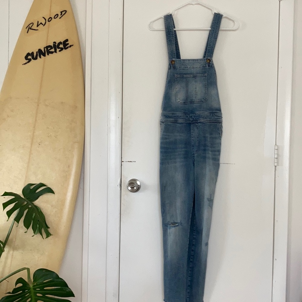 Anthropologie distressed denim overalls 27
